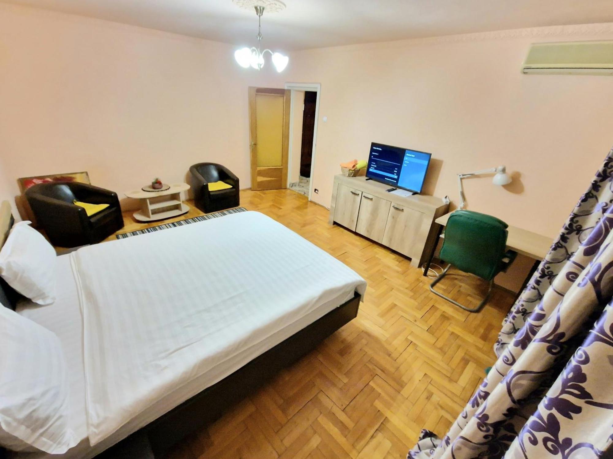 Global Downtown - Unirii Bucureşti